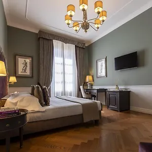 palazzo-roselli-cecconi.it-tuscanyhotel.com/